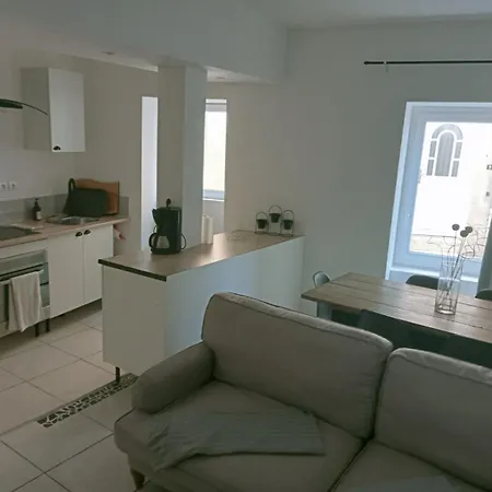 Au Doux Clocher Pieusse Extérieur photo